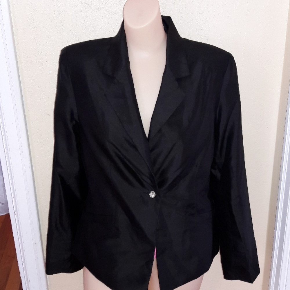 100% Silk TS Dixon Blazer
